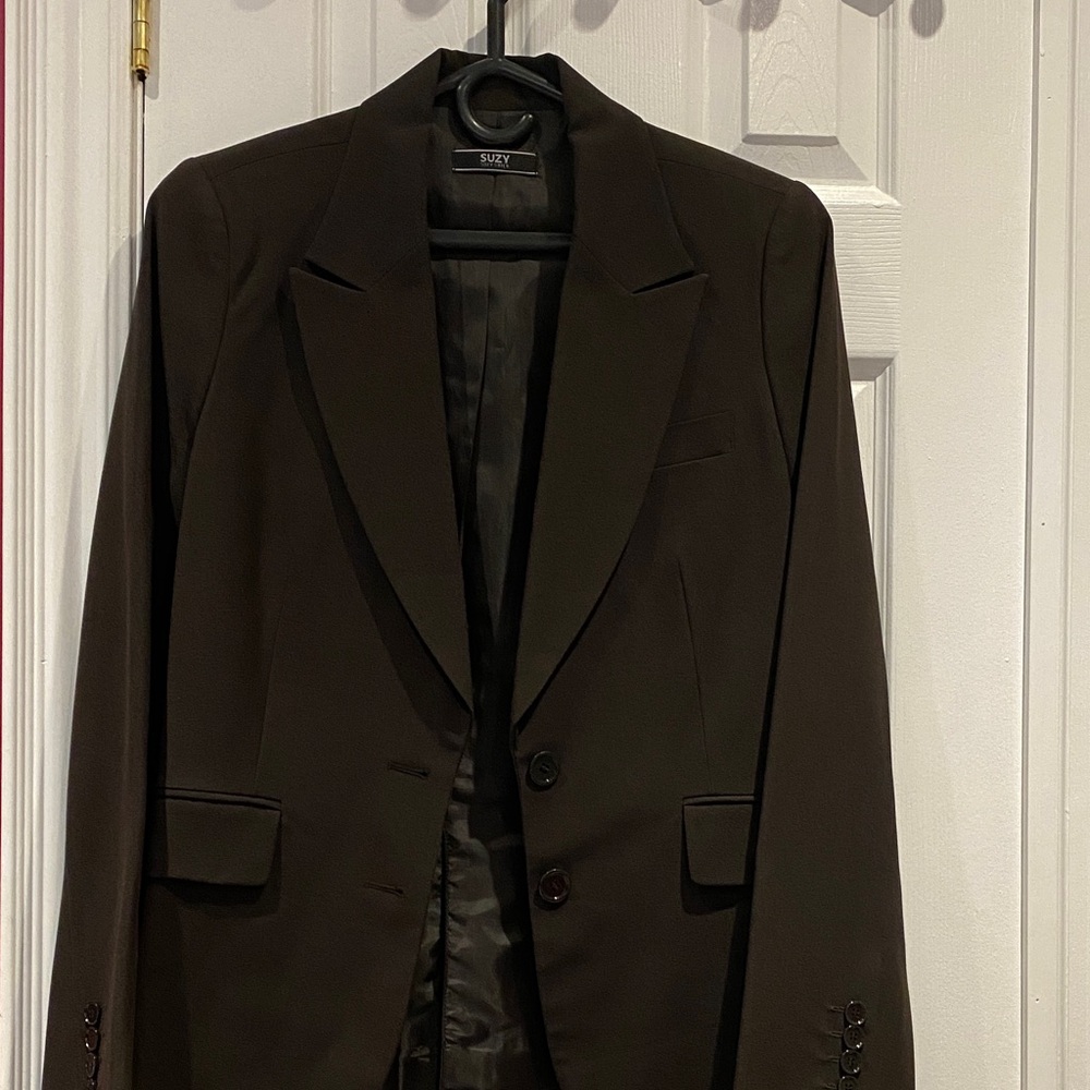 Suzy Shier Elegant Black Suit